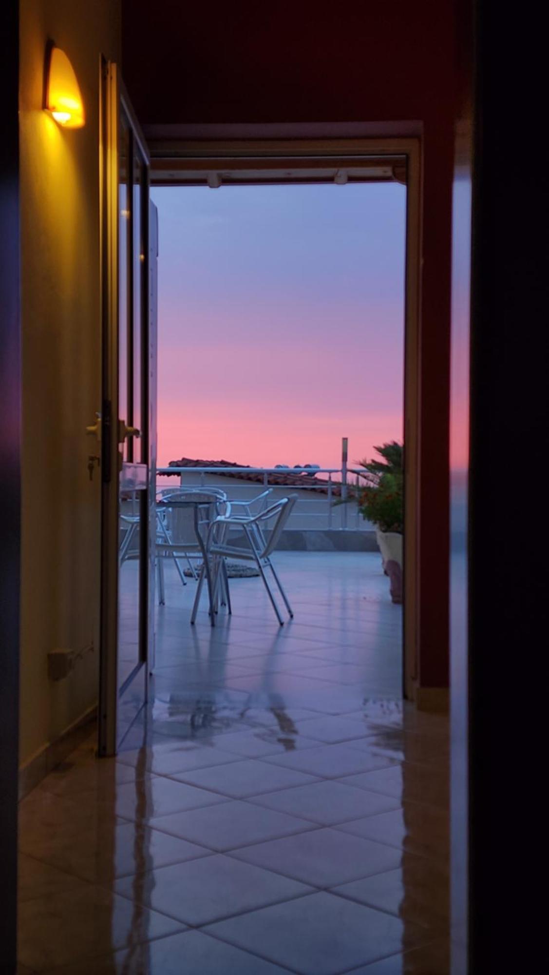Amelia Apartments Ksamil Buitenkant foto